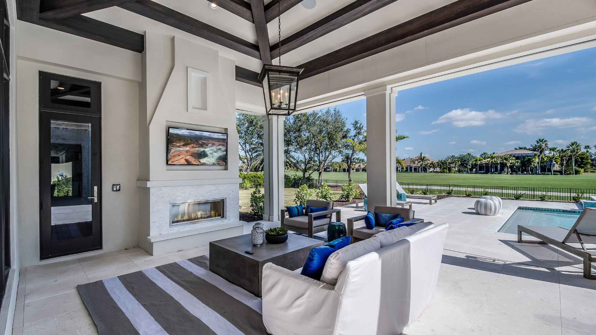Outdoor Living Spaces 1 Outdoor Living Spaces 1